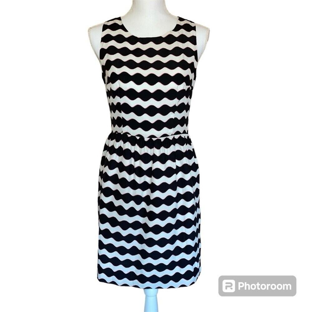 Britt Ryan Silk Cross Open Back Mini Dress Black White Squiggle Stripe Pink Sz 6
